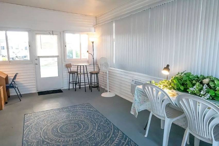 4320 Dundee Road a Winter Haven, FL Mobile or Manufactured Home for Sale